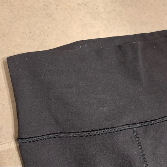 Lululemon Wunder Under Leggings - Picture 9 of 10